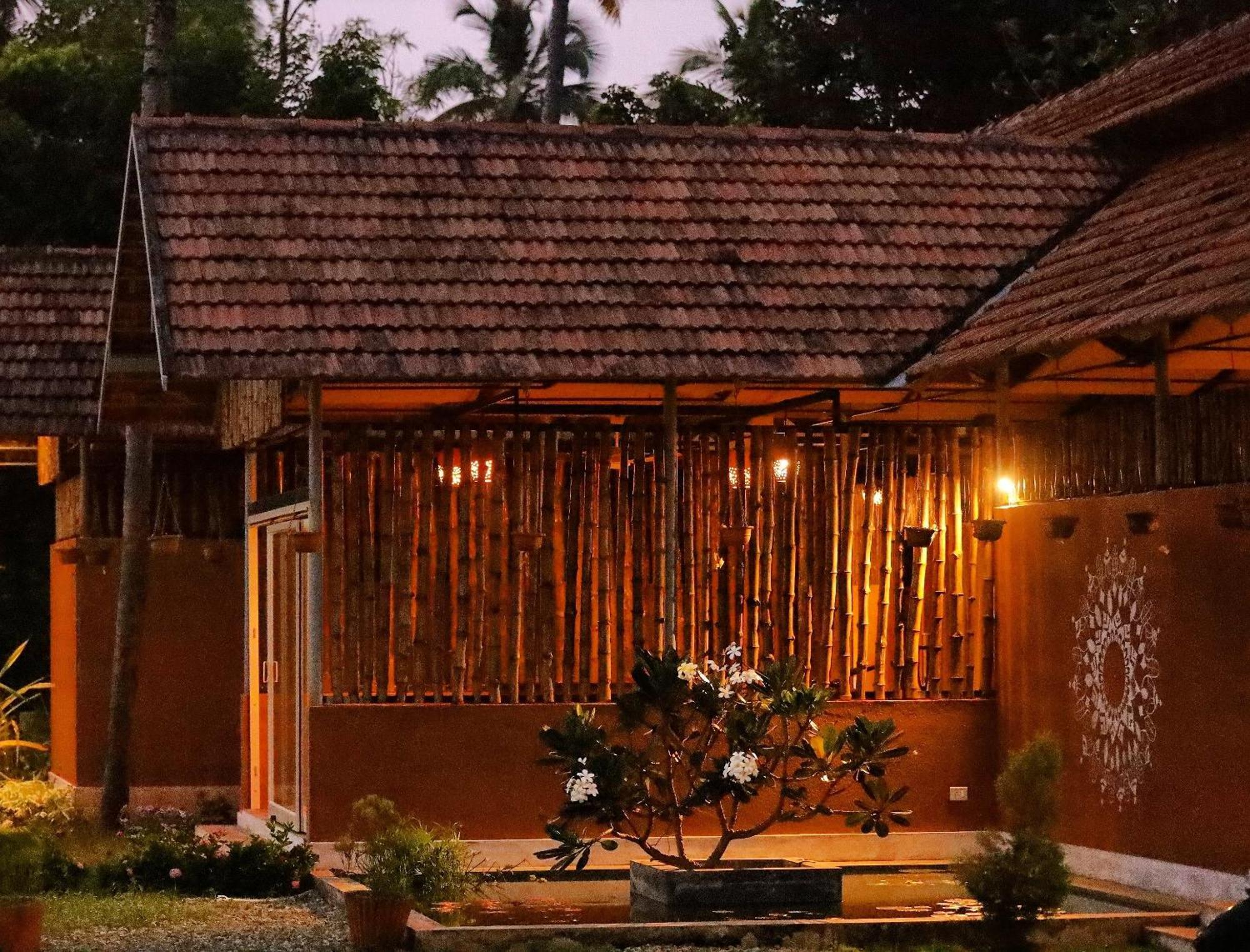 Pura Vida Varkala Hotel Exterior foto