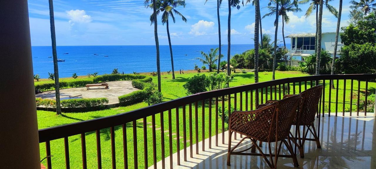 Pura Vida Varkala Hotel Exterior foto