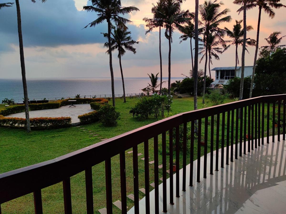 Pura Vida Varkala Hotel Exterior foto